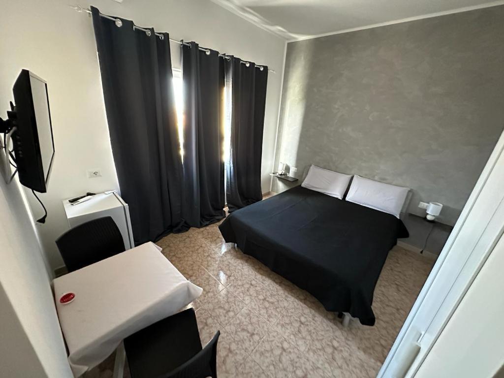 Mondo House Фиумичино Екстериор снимка